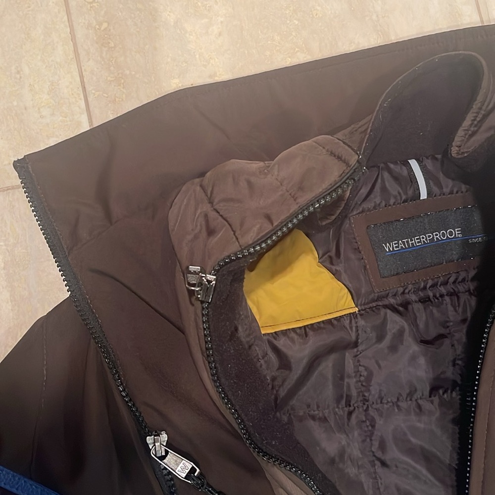 EUC Weatherproof Cold Weather Jacket - Picture 5 of 9
